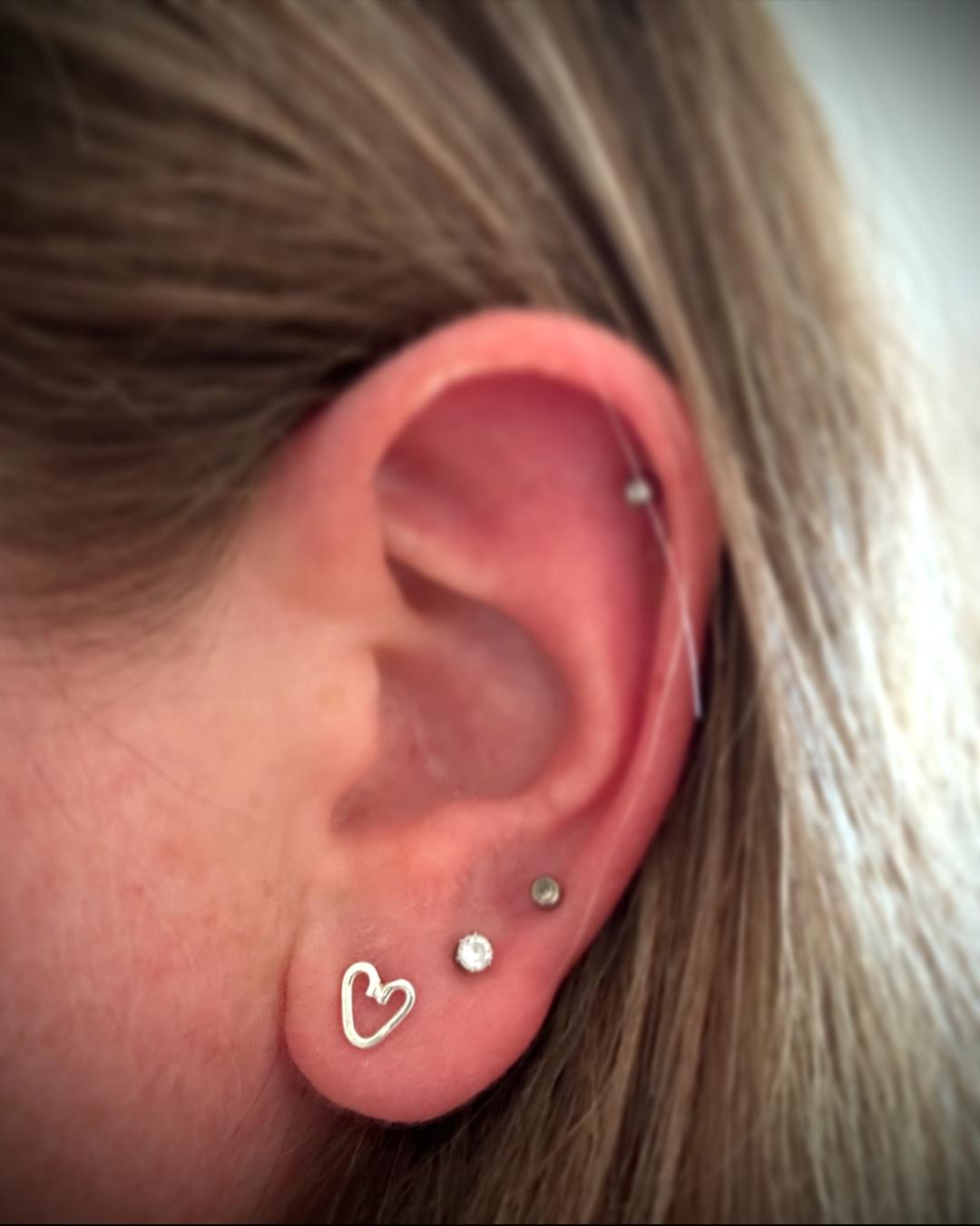 Fairy Hearts- Stud Earrings