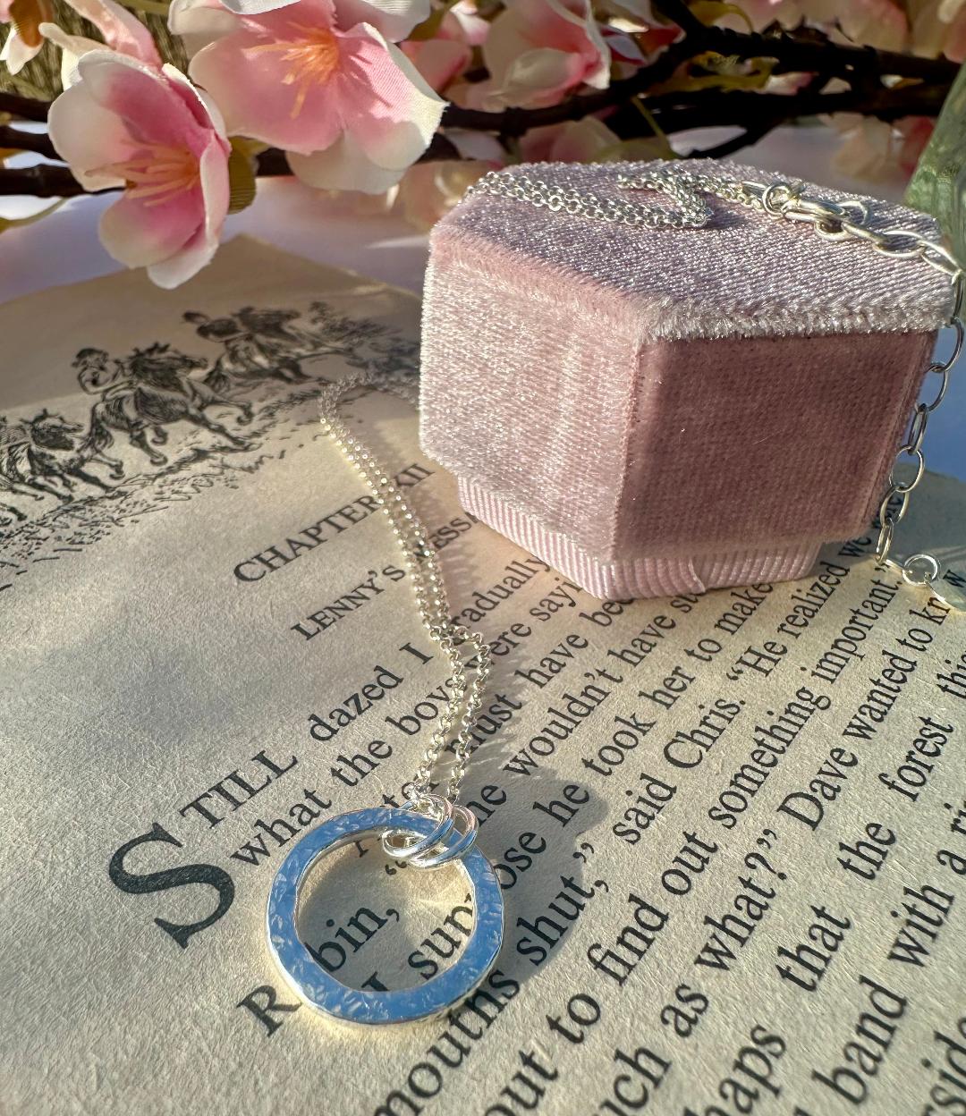 Glimmer Halo Necklace