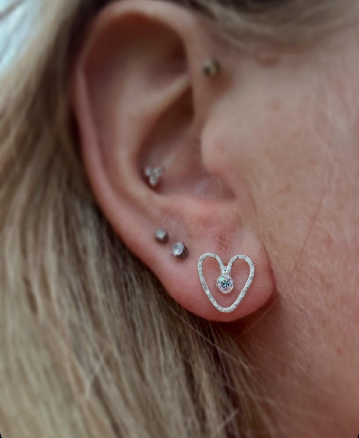 Heartbeat Studs