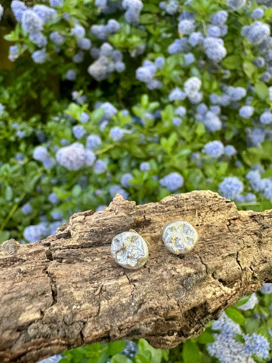 Molten Studs
