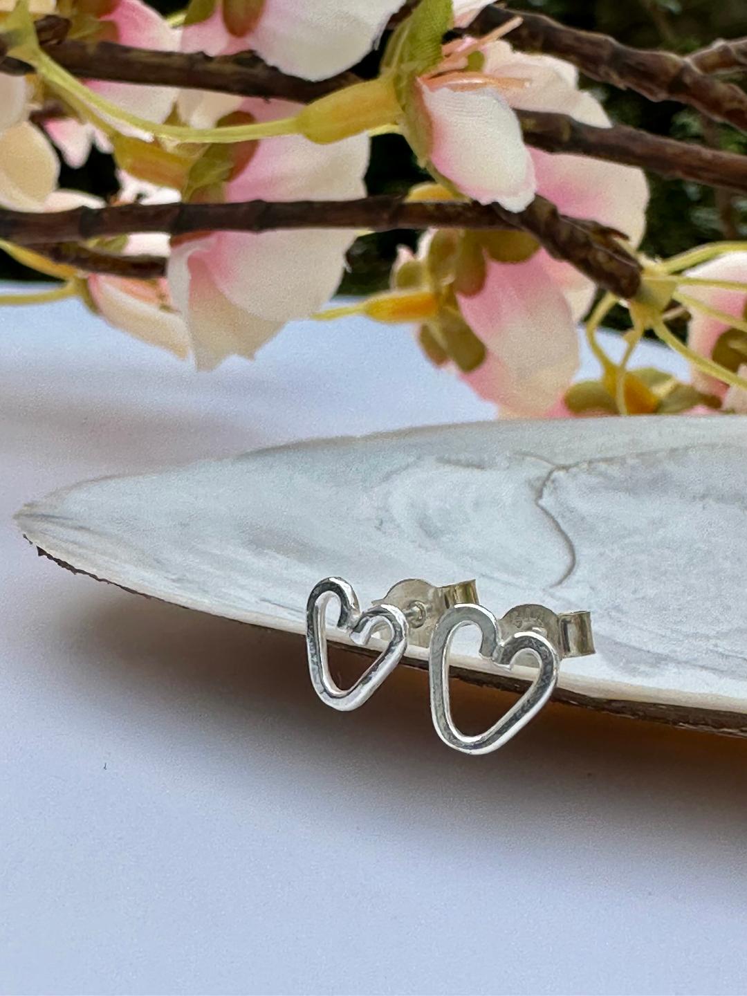 Fairy Hearts- Stud Earrings